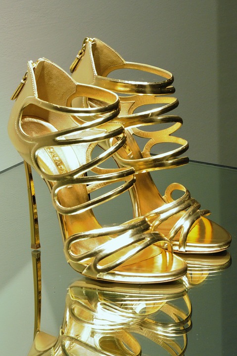 Gouden dames schoenen