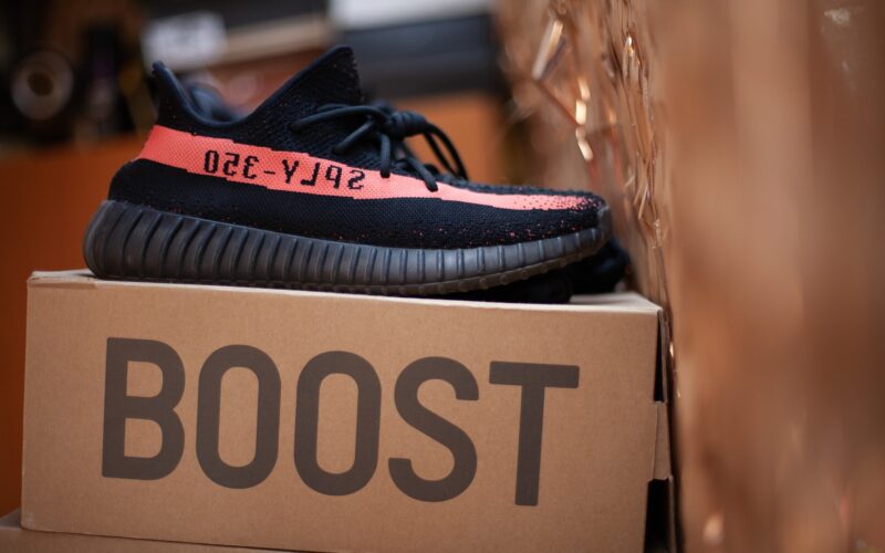 vallen yeezys groot of klein