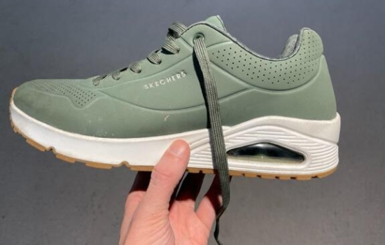 Gaatje in voering skechers
