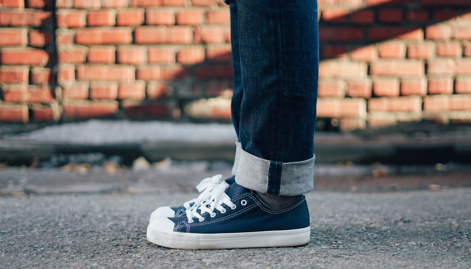 Hoe vallen Adidas schoenen? Groot of klein? Groot of klein?